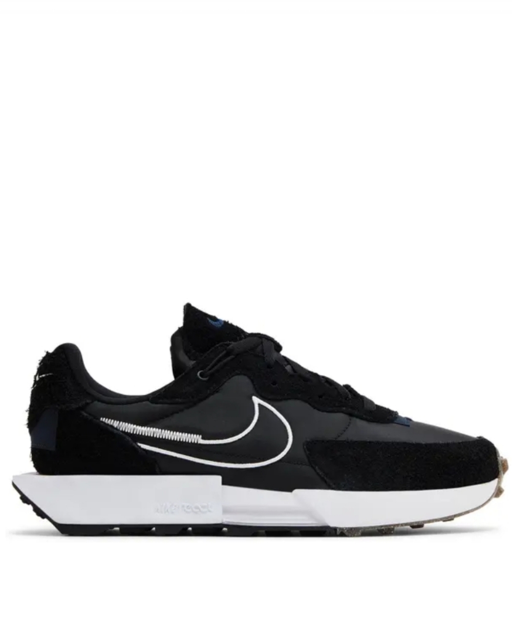 Nike Women's Fontanka Waffle Sneakers